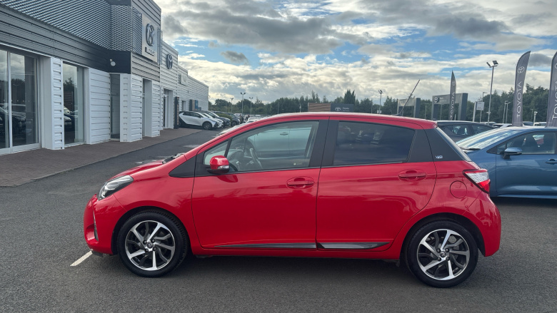 Toyota Yaris 1.5 VVT-i Y20 5dr CVT [Bi-tone] Petrol Hatchback